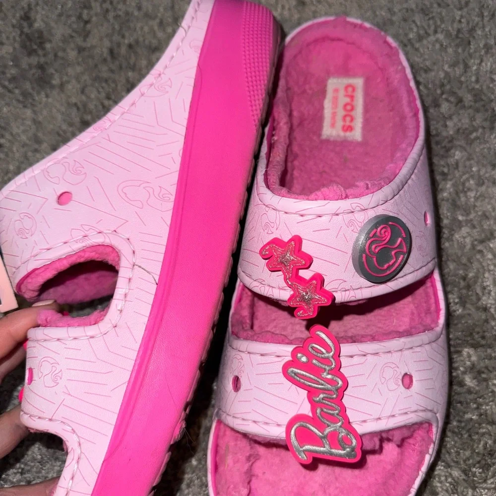 CROCS free all home